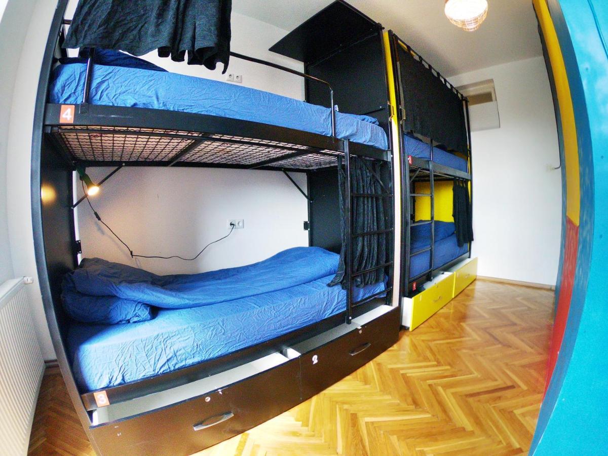 Center Apartment Приштина Экстерьер фото