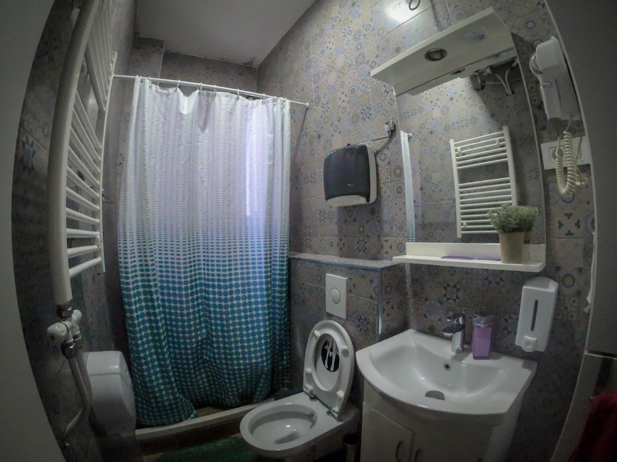 Center Apartment Приштина Экстерьер фото